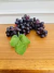 Uva Vinho Decorativa 34cm - comprar online