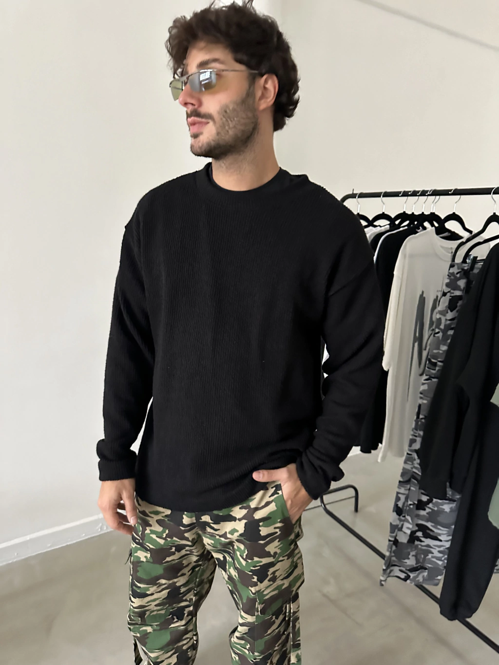 SWEATER LONDON
