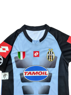 Juventus arquero Buffon 2002/03 en internet