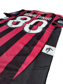 Milan titular Ronaldinho 2009/10