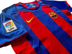 Imagen de Barcelona titular Messi 2004/05