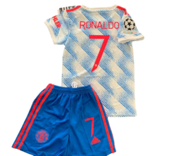 Kit Niño Manchester United celeste Ronaldo 2021/22