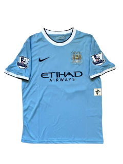Manchester City titular Yaya Toure 2013/14 en internet