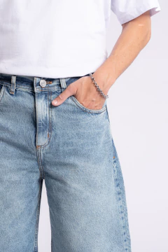 Bermuda Baggy Azul Nevada - comprar online