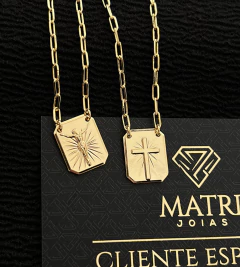 ESCAPULÁRIO PLAQUINHA CRUZ E CRISTO - 70cm - Banhado a Ouro 18k