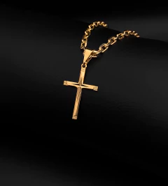 PINGENTE CRUZ VINCADA (3x1.5cm) - Banhado a Ouro 18k