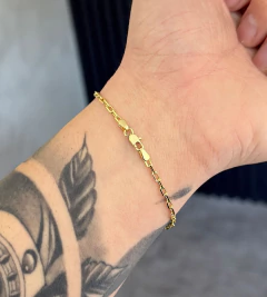 PULSEIRA CADEADO FINO (3mm) FECHO TRADICIONAL - Banhada a Ouro 18k