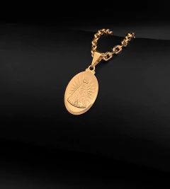 PINGENTE OVAL NOSSA SENHORA PEQUENO (3x1.5cm) - Banhado a Ouro 18k