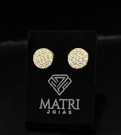 BRINCO REDONDO CRAVEJADO EM ZIRCÔNIAS (PAR) - Banhado a Ouro 18k