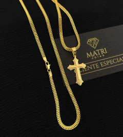 CORRENTE LACRAIA (3mm) + PINGENTE CRUZ VITORIANA DETALHADA - Banhado a Ouro 18k