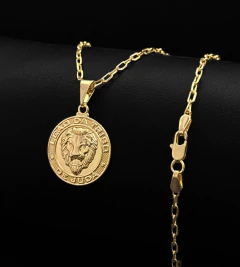 CORRENTE CADEADO (2mm) + PINGENTE MEDALHA LEÃO TRIBO DE JUDÁ (2x2cm) - Banhado a Ouro 18k - comprar online