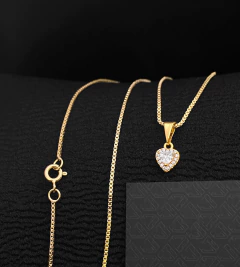 COLAR FEMININO VENEZIANO (1mm) + PINGENTE MINI CORAÇÃO CRAVEJADO - Banhado a Ouro 18k