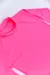Blusa de proteção UV infantil na cor rosa, ideal para praia e banho.