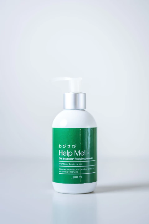 Gel limpiador espumoso (pieles mixtas a grasas)
