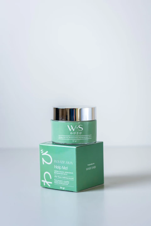 Crema hidratante REPARADORA RICA (pieles secas a mixtas)