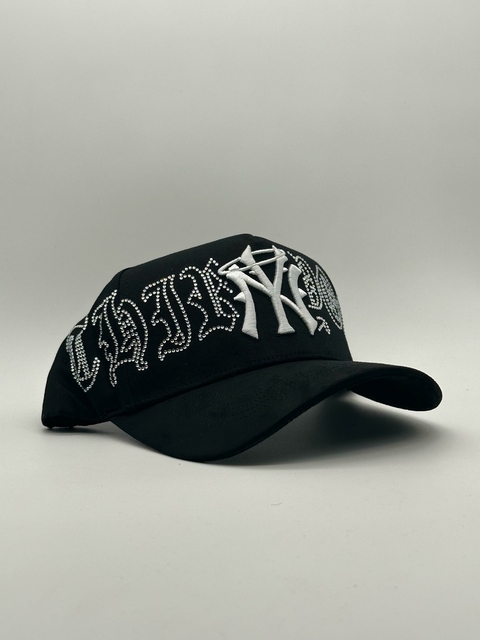 GORRA 31 HATS // NEW YORK CRYSTAL - NEGRA/BLANCA