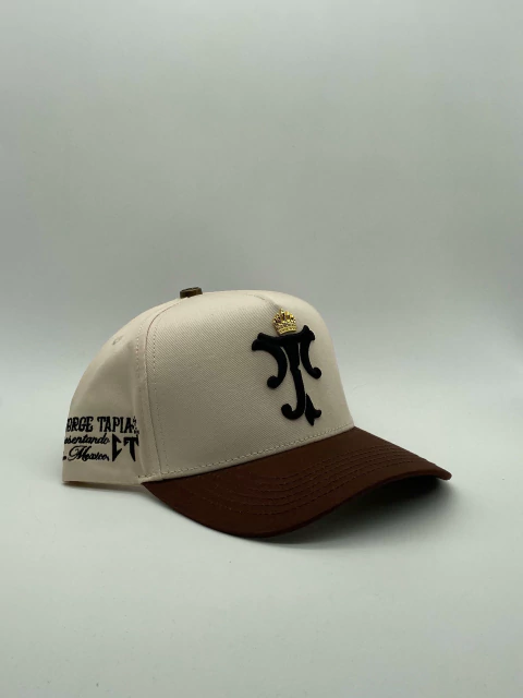 EL TIROS CAPS X JORGE TAPIA // BEIGE - comprar en línea