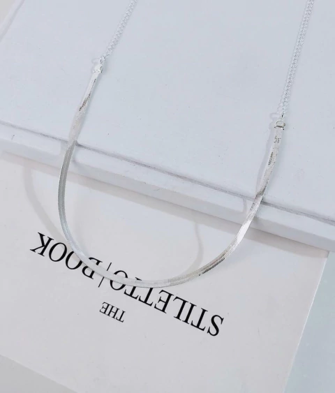 Choker Fita Folheada a Prata 925