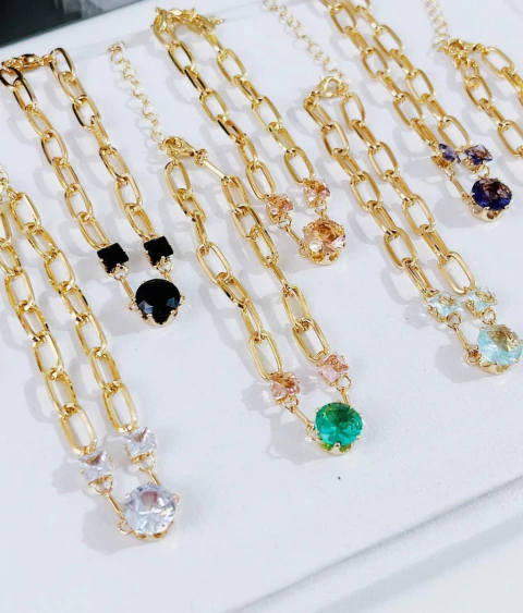 Pulseira Cristal Circulo e Quadrado - comprar online