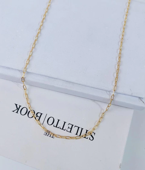 Colar Longo Cartier Trabalhado Folheado a Ouro 18 k - comprar online