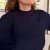 Blusa de manga longa azul marinho de tricot na internet