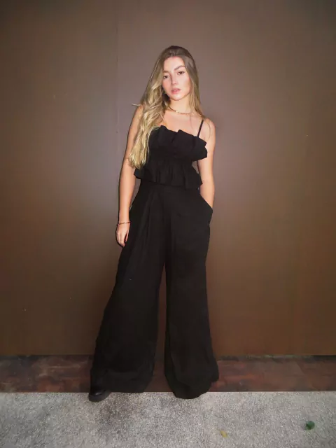 Macacão Londres preto de linho - buy online