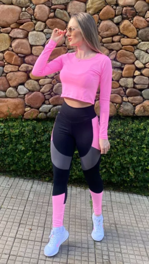 Cropped Manga longa Poliamida Rosa Barbie