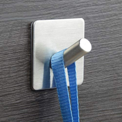 Pack 4 Gancho Perchero Angulo Autoadhesivo Acero - comprar online