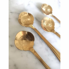 Set Cucharas Doradas Mango Largo - tienda online