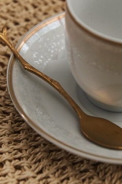 6 Cucharitas Te Doradas Acero Inox Cafe Postre Diseño Hojas - Es Necesario