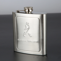 Petaca acero inoxidable plateada JOHNNIE WALKER