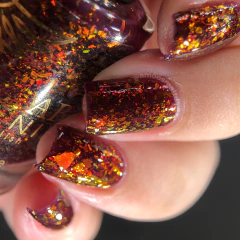 Count Dracula - Paint The Town Red na internet