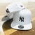 Bone NY Yankees Aba Reta Branco / Preto - ABC BONÉS