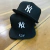Bone NY Yankees Aba Reta Fechado Preto / Branco na internet