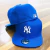 Bone NY Yankees Aba Reta Fechado. Azul Royal/Branco - loja online