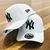 Bone NY Yankees Aba curva Branco