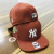 Bone World Series NY Yankees Aba Reta Fechado Marrom / Branco na internet