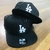 Bone LA Dodgers Aba Reta. Preto / Branco na internet