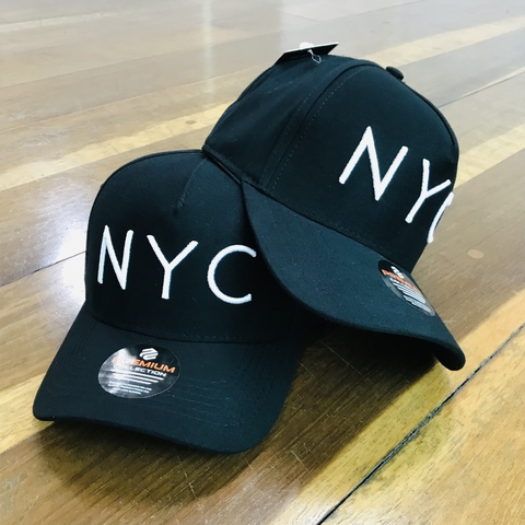 Bone New York City Aba curva Preto/Branco - comprar online