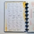 Caderno de Discos Personalizado Alfabeto Preto - Amabile Papelaria