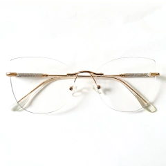 Armação Para Óculos de Grau Feminino Roma21 Balgriff Agata 2.0 com Brilhos na lateral - comprar online