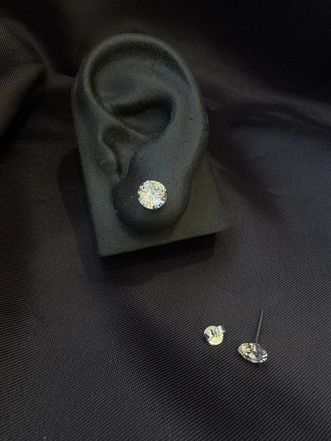 Brinco redondo 8mm - comprar online