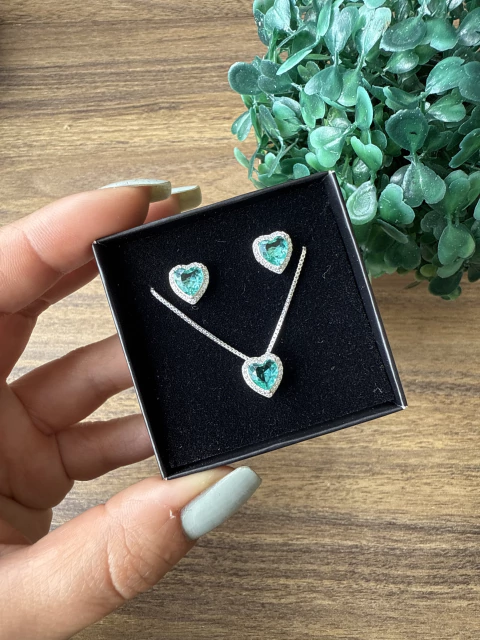 Conjunto cravejado verde tifany coração - comprar online