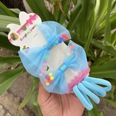 Set niña (dos moños picos con pelotitas y cuatro colitas) - comprar online