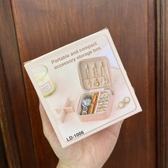 Alhajero cuerina blanco en internet