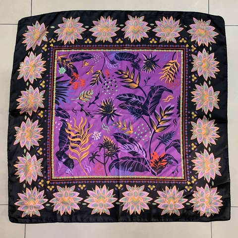 Pañuelo premium 79 x 70 P6