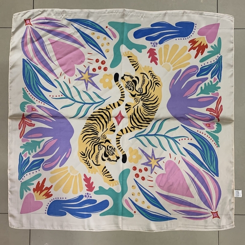 Pañuelo premium 79 x 70 P11