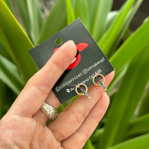 Aros pasante acero dorado circulo y palito