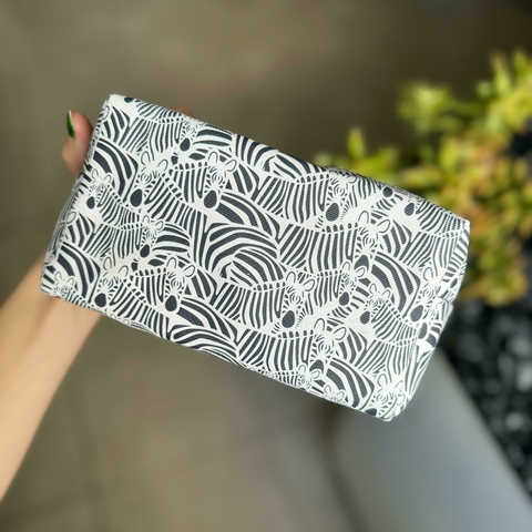 Porta cosmeticos zebra