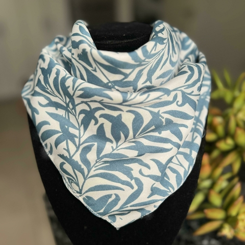 Pañuelo laura 50x50